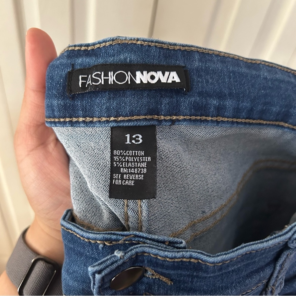 Fashion Nova Blue Skinny High-Waisted Jeans - Picture 4 of 5